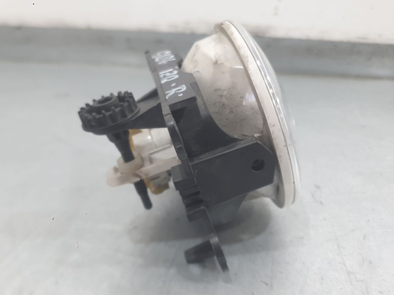 Recambio de faro antiniebla izquierdo para peugeot 2008 i (cu_) 1.2 thp 110 / puretech 110 referencia OEM IAM 9675450980 1141768