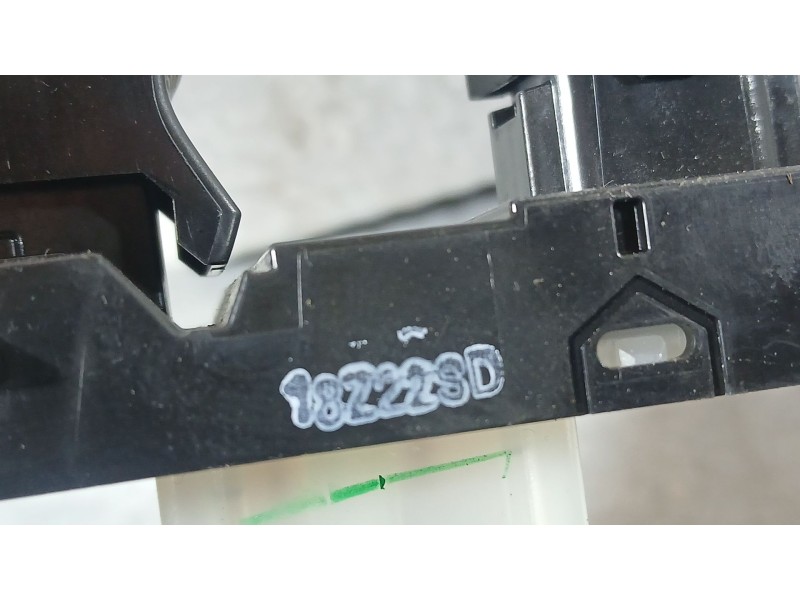 Recambio de mando elevalunas delantero derecho para nissan micra v (k14) 1.0 ig-t 100 referencia OEM IAM 254114BA0A  