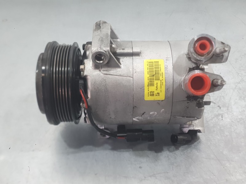 Recambio de compresor aire acondicionado para ford focus iii 1.0 ecoboost referencia OEM IAM 2100870  