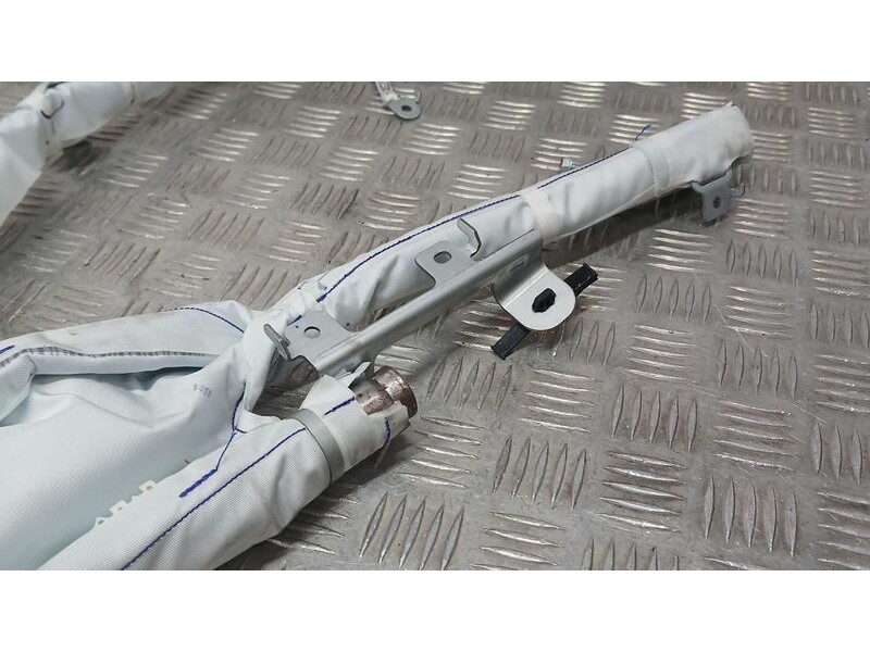 Recambio de airbag cortina delantero derecho para mitsubishi space star (a00) motion referencia OEM IAM 7030A336  622792800