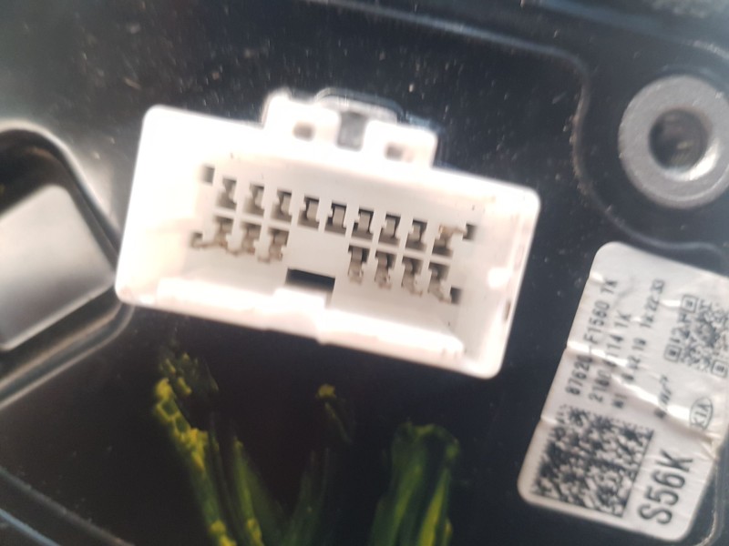 Recambio de retrovisor derecho para kia sportage iv (ql, qle) 1.6 gdi referencia OEM IAM 87620F1560 ELECTRICO TOCADO 8 PINS