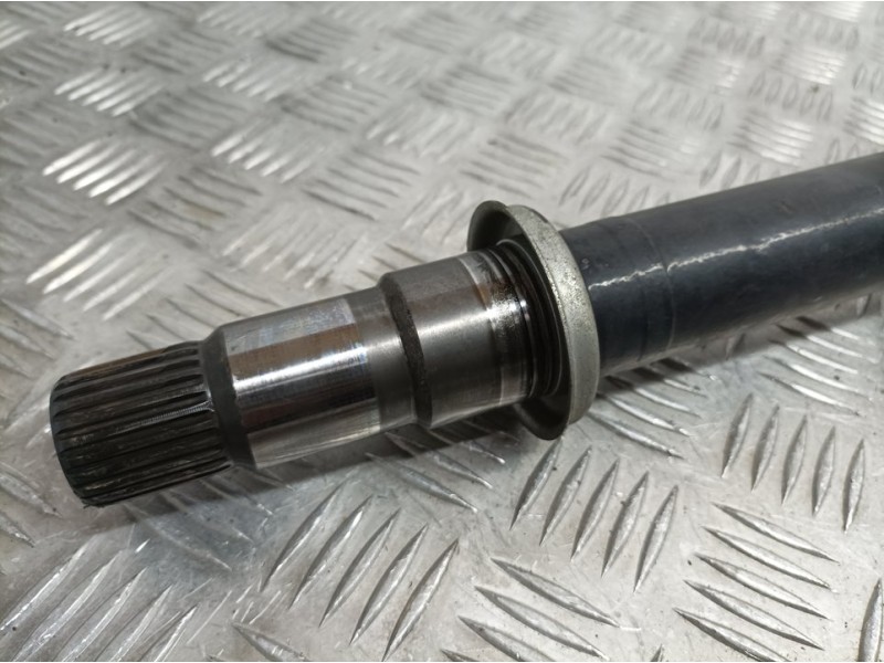 Recambio de transmision delantera derecha para toyota avensis (t27) active referencia OEM IAM 4341005481  