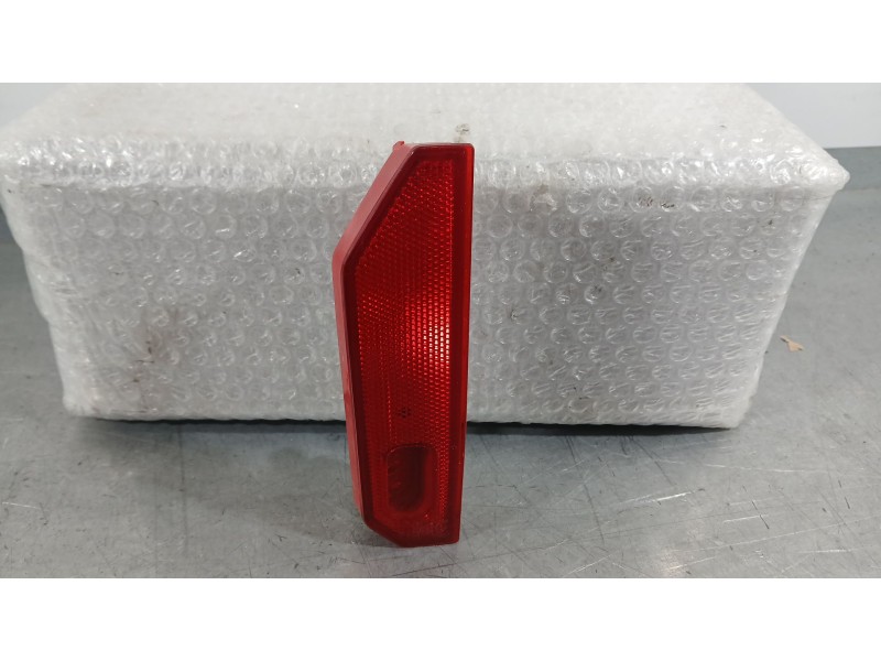 Recambio de piloto trasero izquierdo paragolpes para kia ev3 referencia OEM IAM 92405EV100  