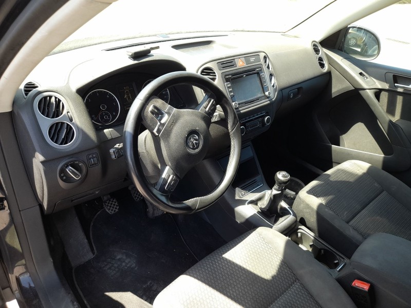volkswagen tiguan (5n_) del año 2011