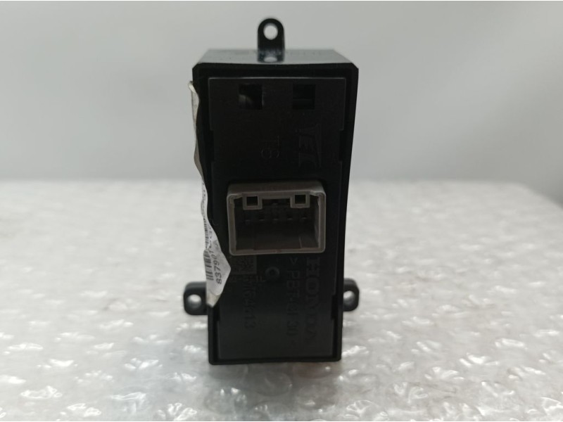 Recambio de mando elevalunas trasero izquierdo para honda civic lim.5 (fk) 1.5 sport referencia OEM IAM 83790TGGG02BLK  