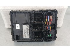 Recambio de caja reles / fusibles para ford puma (j2k, cf7) 1.0 ecoboost mhev referencia OEM IAM 2405474  