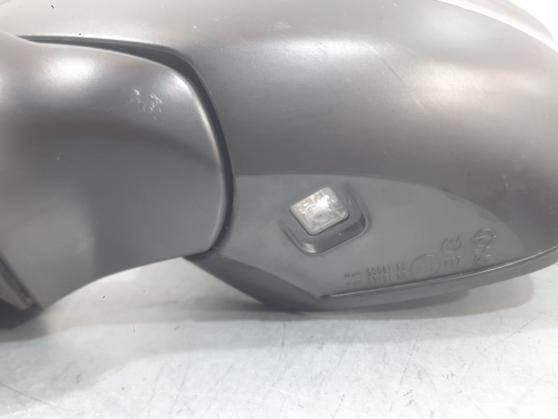 Recambio de retrovisor izquierdo para peugeot 2008 ii (ud_, us_, uy_, uj_, ur_, uc_) 1.5 bluehdi 110 (udyhsk) referencia OEM IAM
