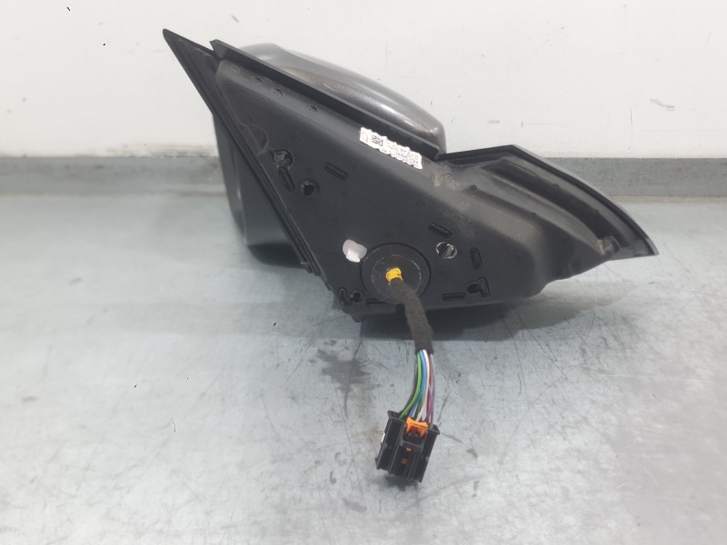 Recambio de retrovisor izquierdo para peugeot 2008 ii (ud_, us_, uy_, uj_, ur_, uc_) 1.5 bluehdi 110 (udyhsk) referencia OEM IAM