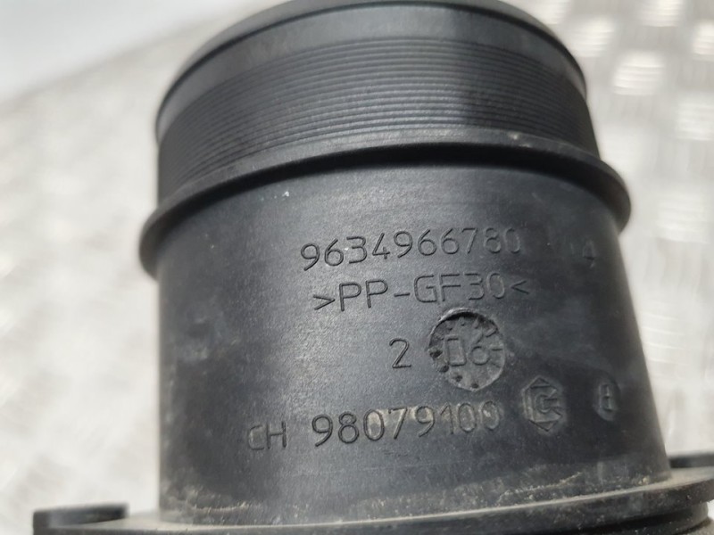 Recambio de caudalimetro para peugeot 607 (s2) titanio pack referencia OEM IAM 9634966780  