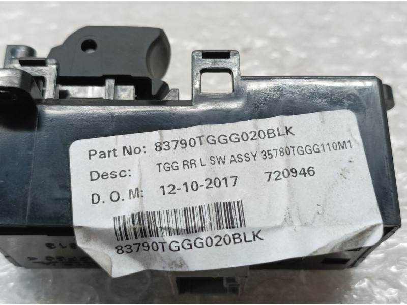 Recambio de mando elevalunas trasero izquierdo para honda civic lim.5 (fk) 1.5 sport referencia OEM IAM 83790TGGG02BLK  