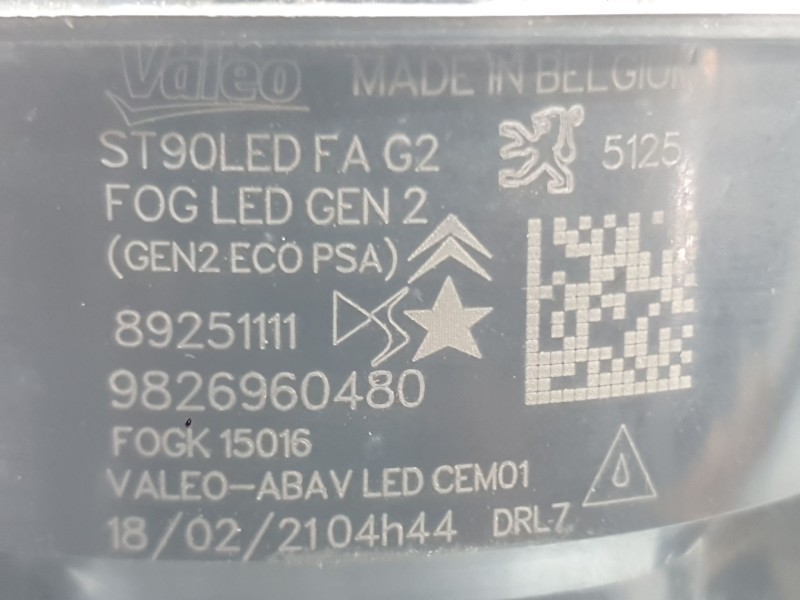 Recambio de faro antiniebla derecho para peugeot 2008 ii (ud_, us_, uy_, uj_, ur_, uc_) 1.5 bluehdi 110 (udyhsk) referencia OEM 