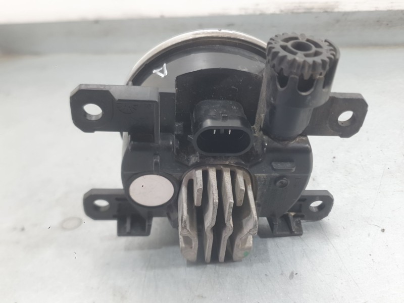 Recambio de faro antiniebla izquierdo para peugeot 2008 ii (ud_, us_, uy_, uj_, ur_, uc_) 1.5 bluehdi 110 (udyhsk) referencia OE