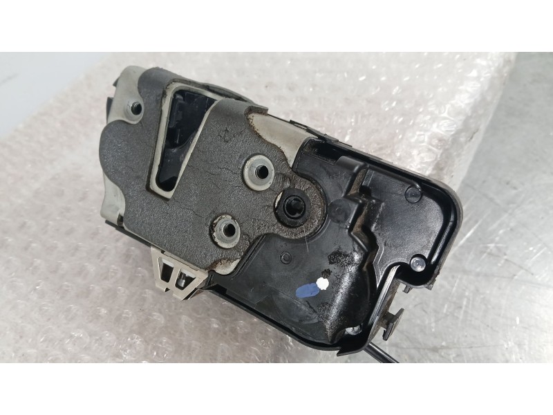 Recambio de cerradura puerta delantera derecha para ford puma (j2k, cf7) 1.0 ecoboost mhev referencia OEM IAM 2693716  