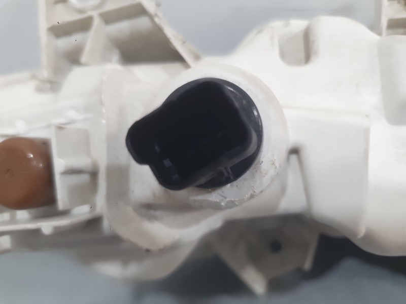 Recambio de piloto delantero derecho para peugeot 2008 ii (ud_, us_, uy_, uj_, ur_, uc_) 1.5 bluehdi 110 (udyhsk) referencia OEM