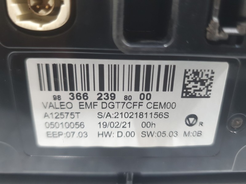 Recambio de sistema navegacion gps para peugeot 2008 ii (ud_, us_, uy_, uj_, ur_, uc_) 1.5 bluehdi 110 (udyhsk) referencia OEM I