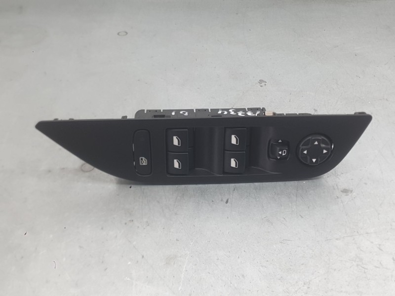 Recambio de mando elevalunas delantero izquierdo para peugeot 2008 ii (ud_, us_, uy_, uj_, ur_, uc_) 1.5 bluehdi 110 (udyhsk) re