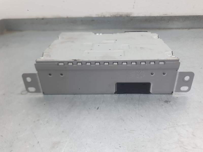 Recambio de sistema audio / radio para peugeot 2008 ii (ud_, us_, uy_, uj_, ur_, uc_) 1.5 bluehdi 110 (udyhsk) referencia OEM IA