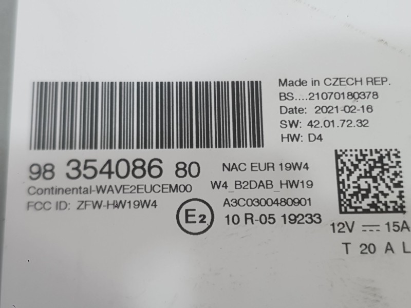Recambio de sistema audio / radio para peugeot 2008 ii (ud_, us_, uy_, uj_, ur_, uc_) 1.5 bluehdi 110 (udyhsk) referencia OEM IA