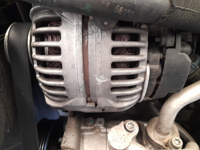 Recambio de alternador para volkswagen tiguan (5n_) 2.0 tdi referencia OEM IAM 03L903023X 03L903023 