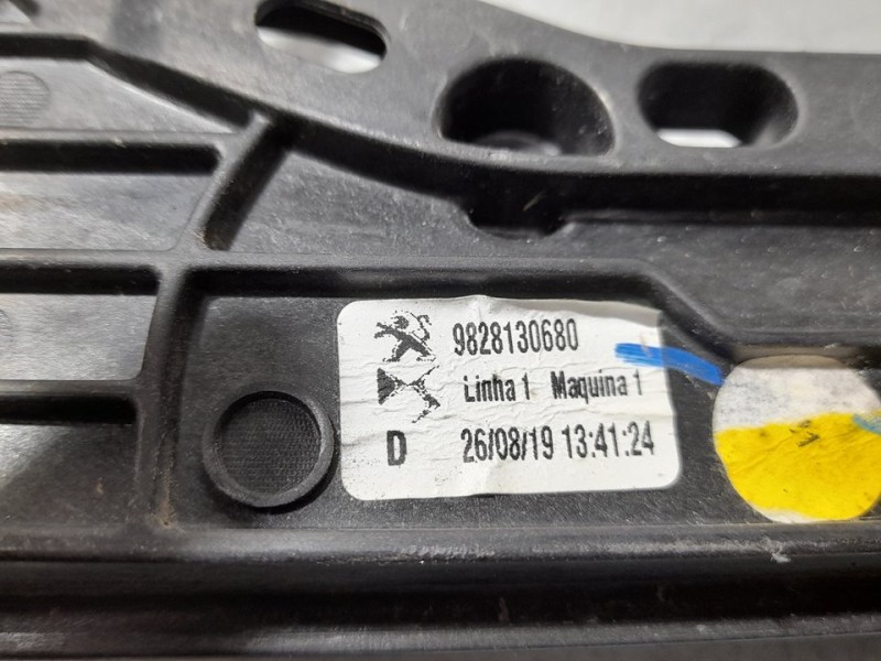 Recambio de elevalunas delantero derecho para ds 3 style referencia OEM IAM 9828130680 6 PINS ELECTRICO