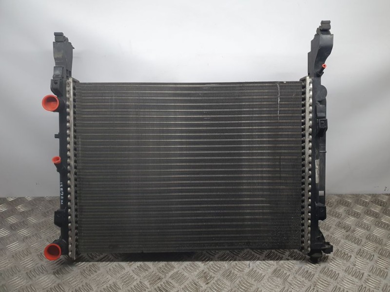 Recambio de radiador agua para renault kangoo profesional referencia OEM IAM 8200418328 K7438005 BEHR