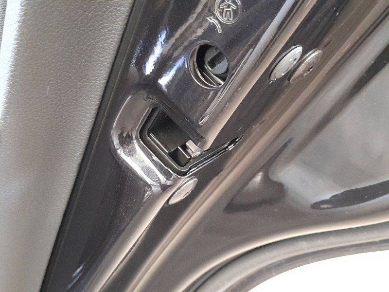 Recambio de cerradura puerta trasera derecha para volkswagen tiguan (5n_) 2.0 tdi referencia OEM IAM 3C4839016A  
