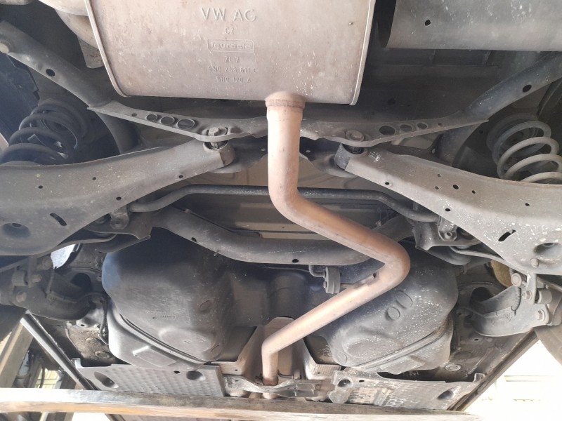 Recambio de puente trasero para volkswagen tiguan (5n_) 2.0 tdi referencia OEM IAM 5N0505235AH  