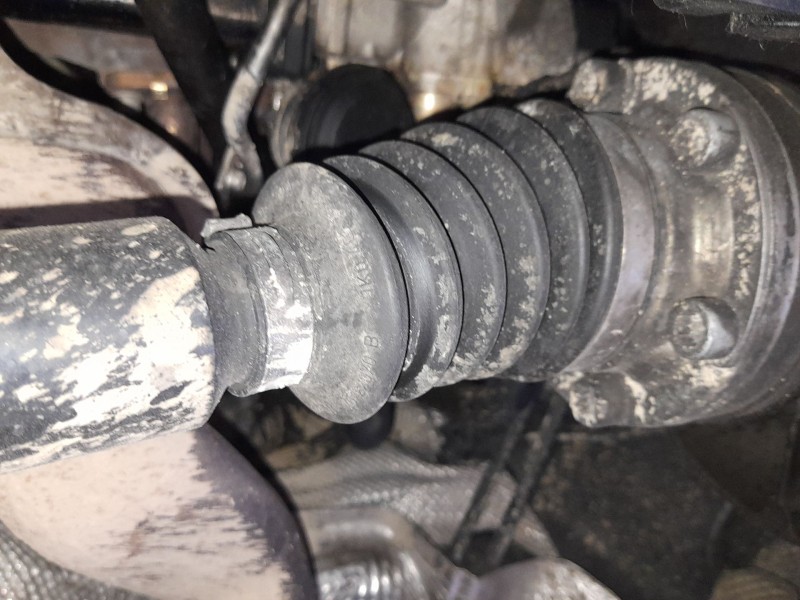 Recambio de transmision delantera derecha para volkswagen tiguan (5n_) 2.0 tdi referencia OEM IAM 5N0407766B 5N0407762FX 