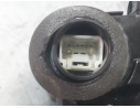 Recambio de cerradura puerta trasera izquierda para toyota auris (_e18_) 1.4 d-4d (nde180_) referencia OEM IAM 6906005050  