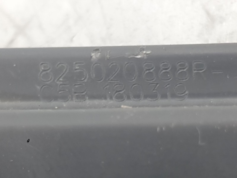 Recambio de cerradura puerta trasera derecha para dacia duster (hm_) 1.6 sce 115 (hmm1) referencia OEM IAM 825020888R  
