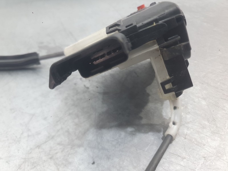 Recambio de cerradura puerta trasera derecha para opel corsa f (p2jo) 1.2 (68) referencia OEM IAM 16944418  