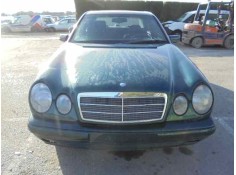 MERCEDES-BENZ CLASE E (W210) BERLINA