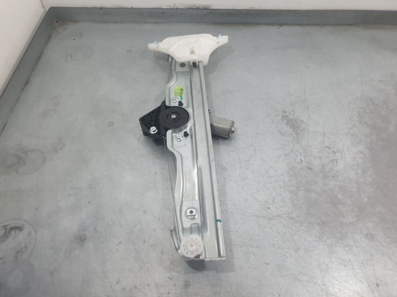 Recambio de elevalunas trasero izquierdo para mg zs suv (azs1) 1.0 t-gdi referencia OEM IAM 10233937  