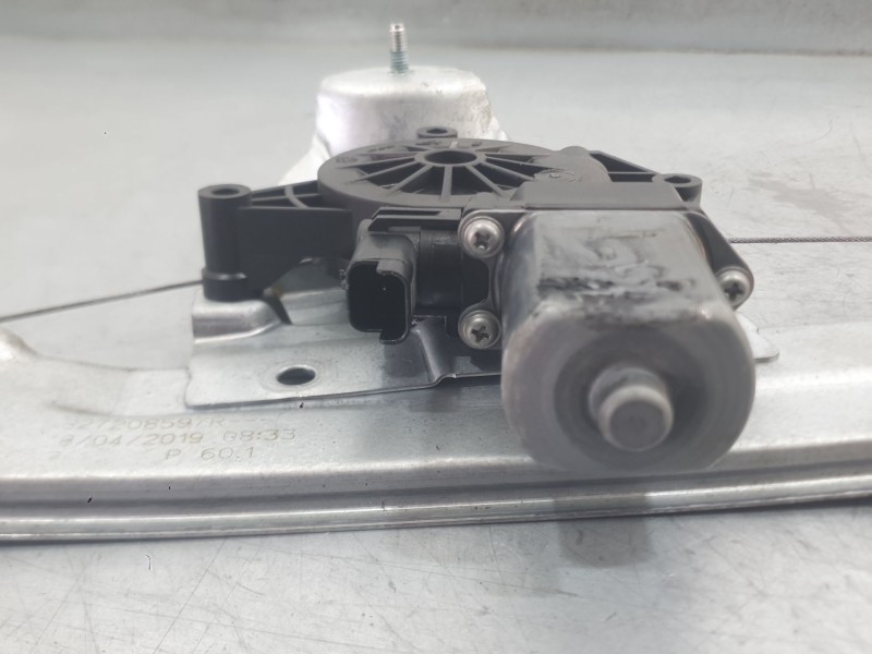 Recambio de elevalunas trasero derecho para dacia duster (hm_) 1.6 sce 115 (hmm1) referencia OEM IAM 827208597R  