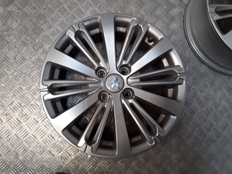 Recambio de juego llantas aluminio para peugeot 208 i (ca_, cc_) 1.2 vti 82 referencia OEM IAM 6X16 4TORN ET23 ROZADAS ALUMINIO