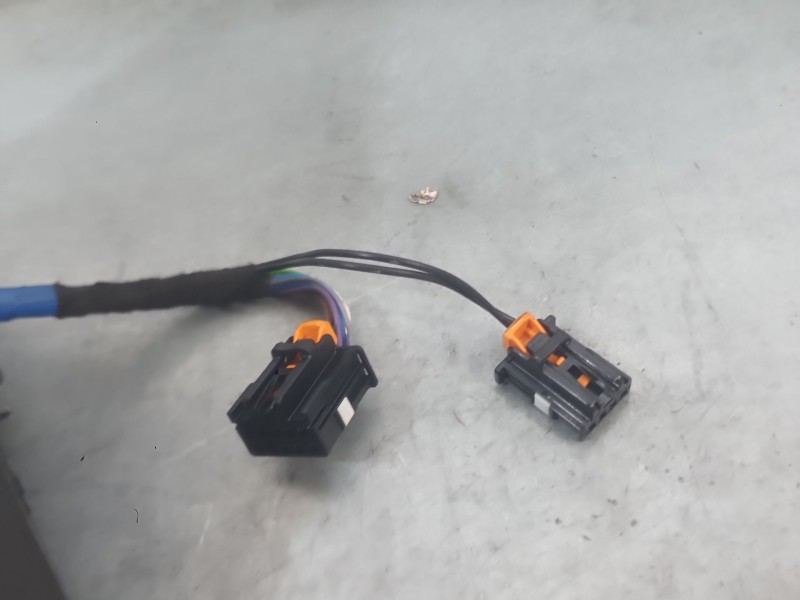 Recambio de retrovisor derecho para opel corsa f (p2jo) 1.2 (68) referencia OEM IAM 39225912 ELECTRICO C/LUZ CORTESÍA LED 