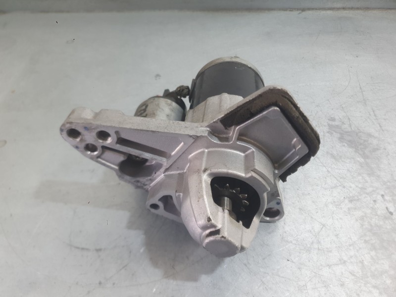 Recambio de motor arranque para dacia sandero ii (b8_) tce 90 (b8m1, b8ma) referencia OEM IAM 233000557R  
