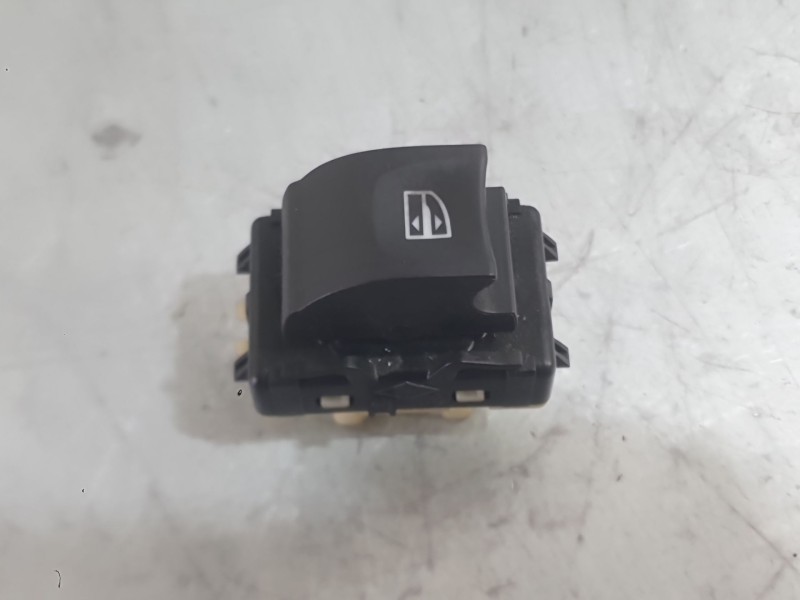 Recambio de mando elevalunas trasero izquierdo para dacia sandero ii (b8_) tce 90 (b8m1, b8ma) referencia OEM IAM 254217475R  