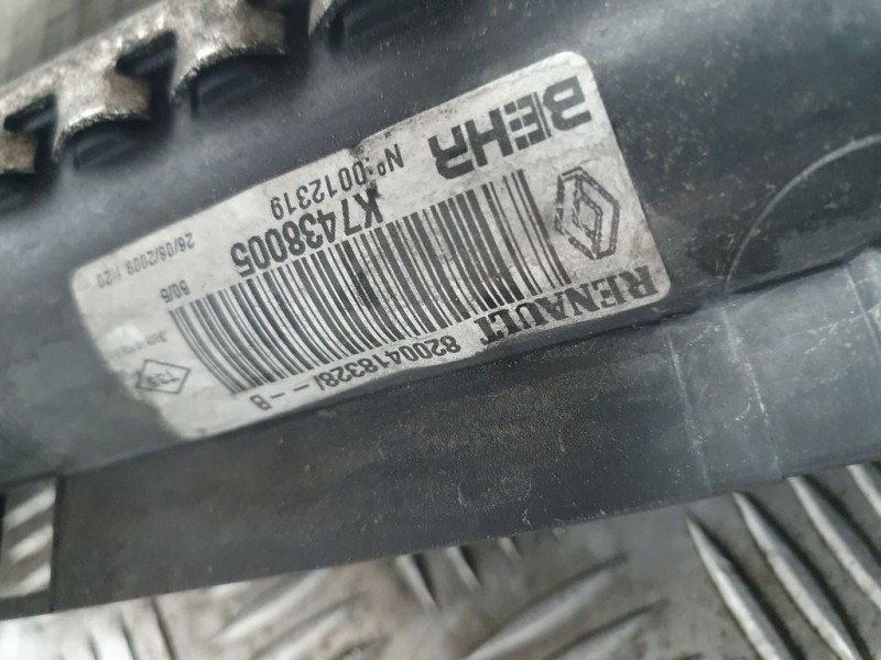 Recambio de radiador agua para renault kangoo profesional referencia OEM IAM 8200418328 K7438005 BEHR