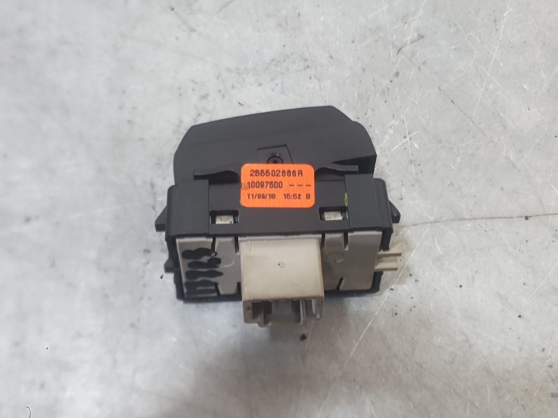 Recambio de interruptor para dacia sandero ii (b8_) tce 90 (b8m1, b8ma) referencia OEM IAM   