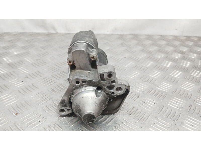 Recambio de motor arranque para nissan kubistar (x76) pro (l1) referencia OEM IAM 8200584675A MITSUBISHI M000T87881
