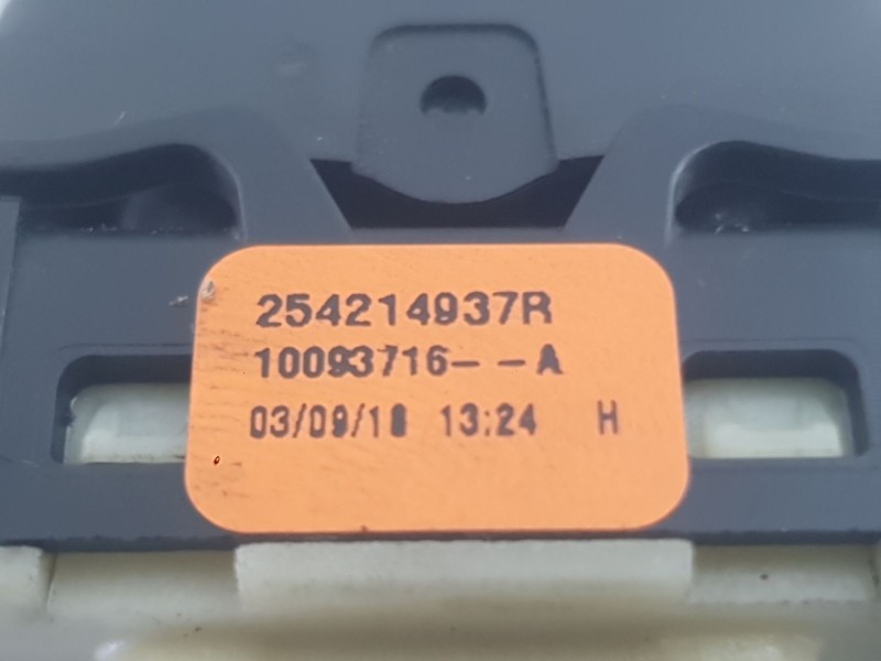 Recambio de mando elevalunas trasero derecho para dacia sandero ii (b8_) tce 90 (b8m1, b8ma) referencia OEM IAM   
