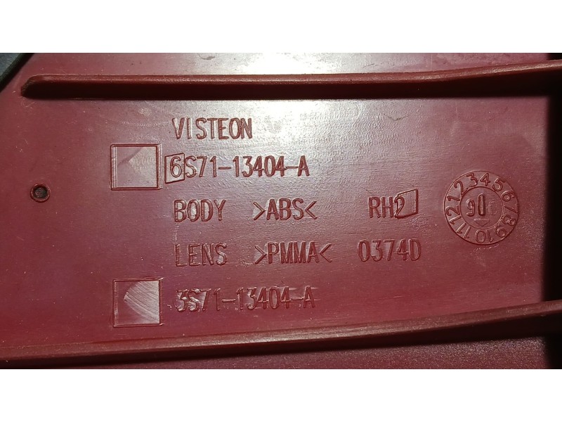 Recambio de piloto trasero derecho para ford mondeo iii (b5y) 2.2 tdci referencia OEM IAM 1371849  
