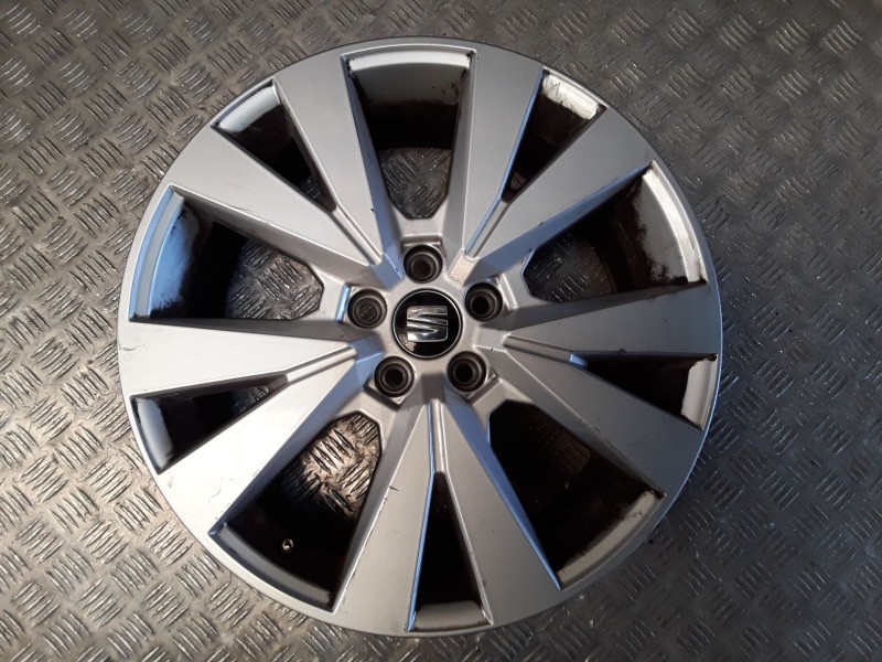 Recambio de llanta aluminio para seat arona (kj7, kjp) 1.0 tsi referencia OEM IAM 6.5X17 5 TORN ET48 ROZADAS ALUMINIO
