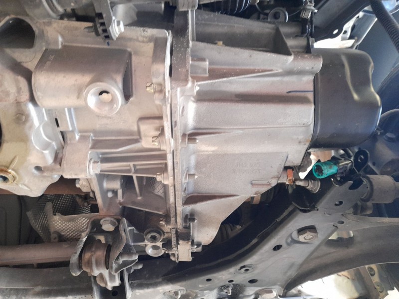 Recambio de caja cambios para renault clio v (b7_) 1.0 sce 65 (b7mg) referencia OEM IAM JH3925 320103557R 