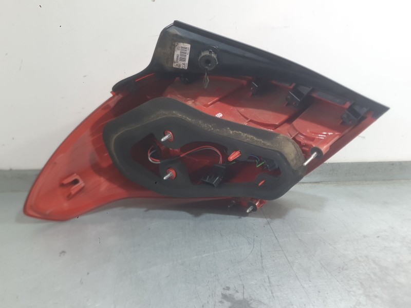 Recambio de piloto trasero derecho para opel mokka / mokka x (j13) 1.4 lpg (_76) referencia OEM IAM 42599463  