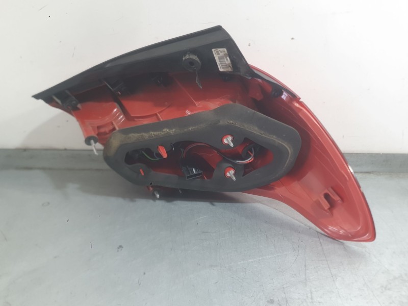 Recambio de piloto trasero izquierdo para opel mokka / mokka x (j13) 1.4 lpg (_76) referencia OEM IAM 42599461  