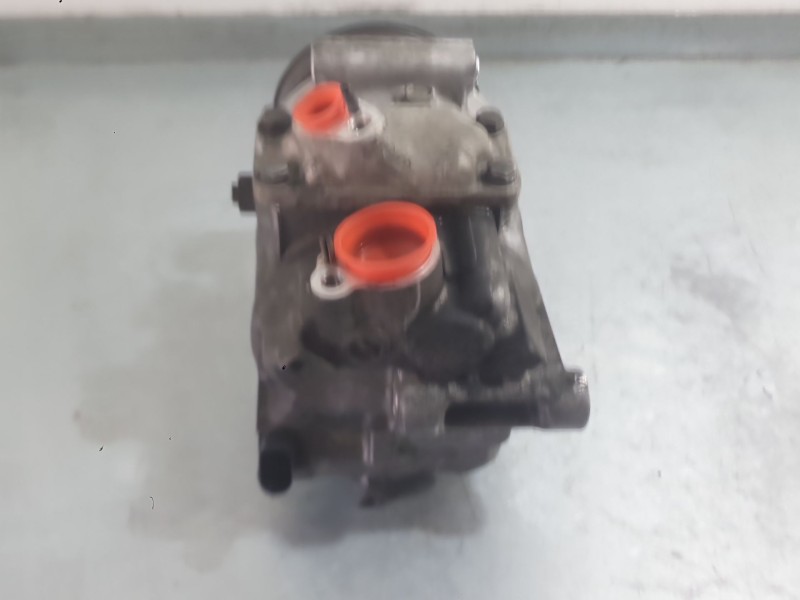 Recambio de compresor aire acondicionado para audi a3 sportback (8pa) 2.0 tdi 16v referencia OEM IAM 1K0820859S  
