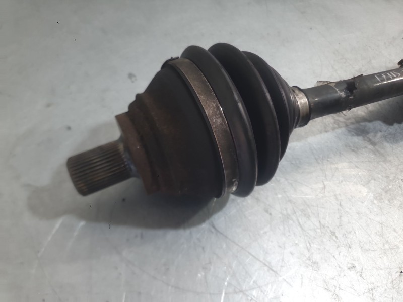 Recambio de transmision delantera izquierda para audi a3 sportback (8pa) 2.0 tdi 16v referencia OEM IAM 3C0407271AJ  