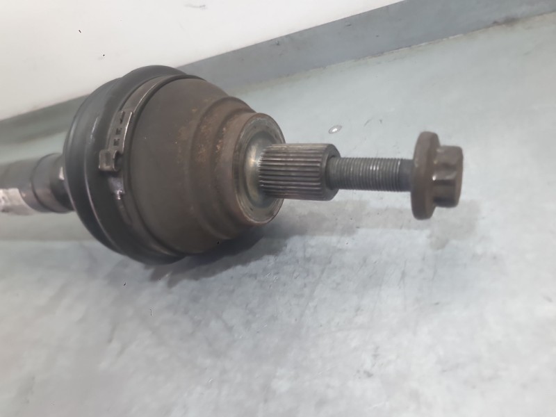 Recambio de transmision delantera derecha para audi a3 sportback (8pa) 2.0 tdi 16v referencia OEM IAM 3C0407271AJ  
